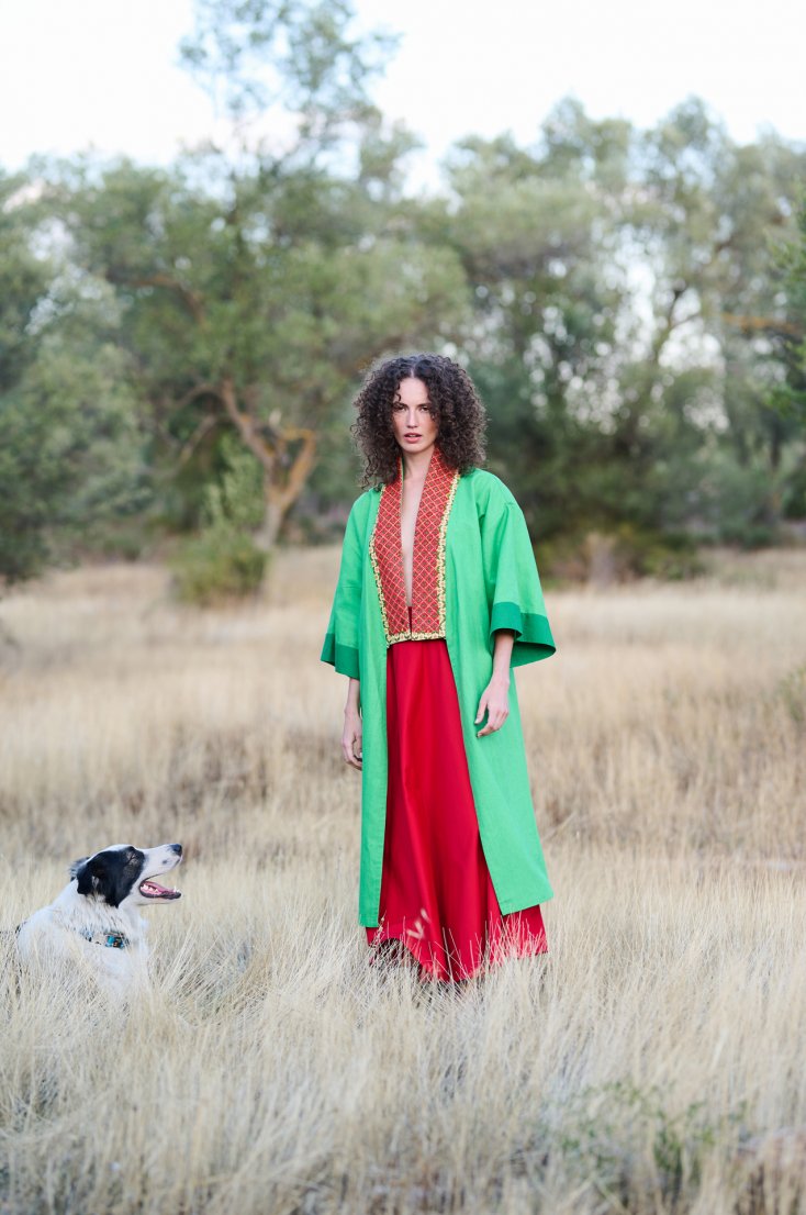 HANDMADE GREEN LINEN KAFTAN - AN ABSOLUTE MASTERPIECE